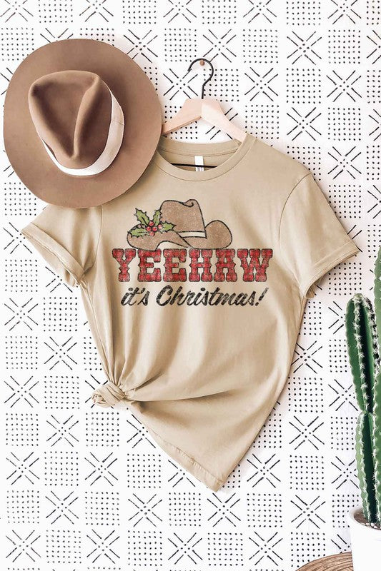 Yeehaw Country Christmas Graphic Plus Size Tee