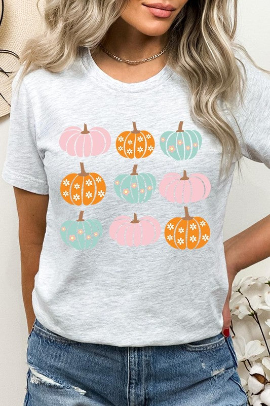 Cute Groovy Pumpkins  Graphic Tee