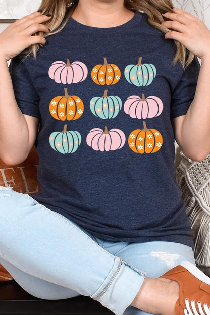 Cute Groovy Pumpkins  Graphic Tee