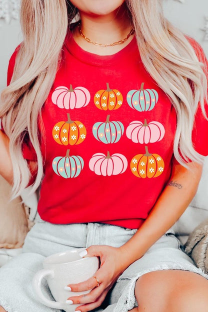 Cute Groovy Pumpkins  Graphic Tee