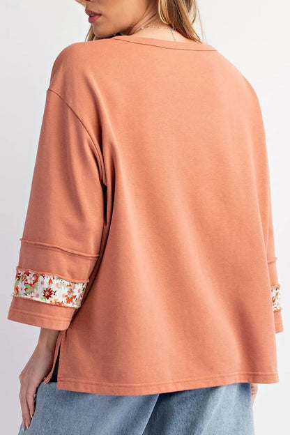 Exposed Seam Slit Floral Round Neck Blouse